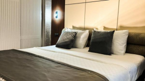 the Amara Hotel